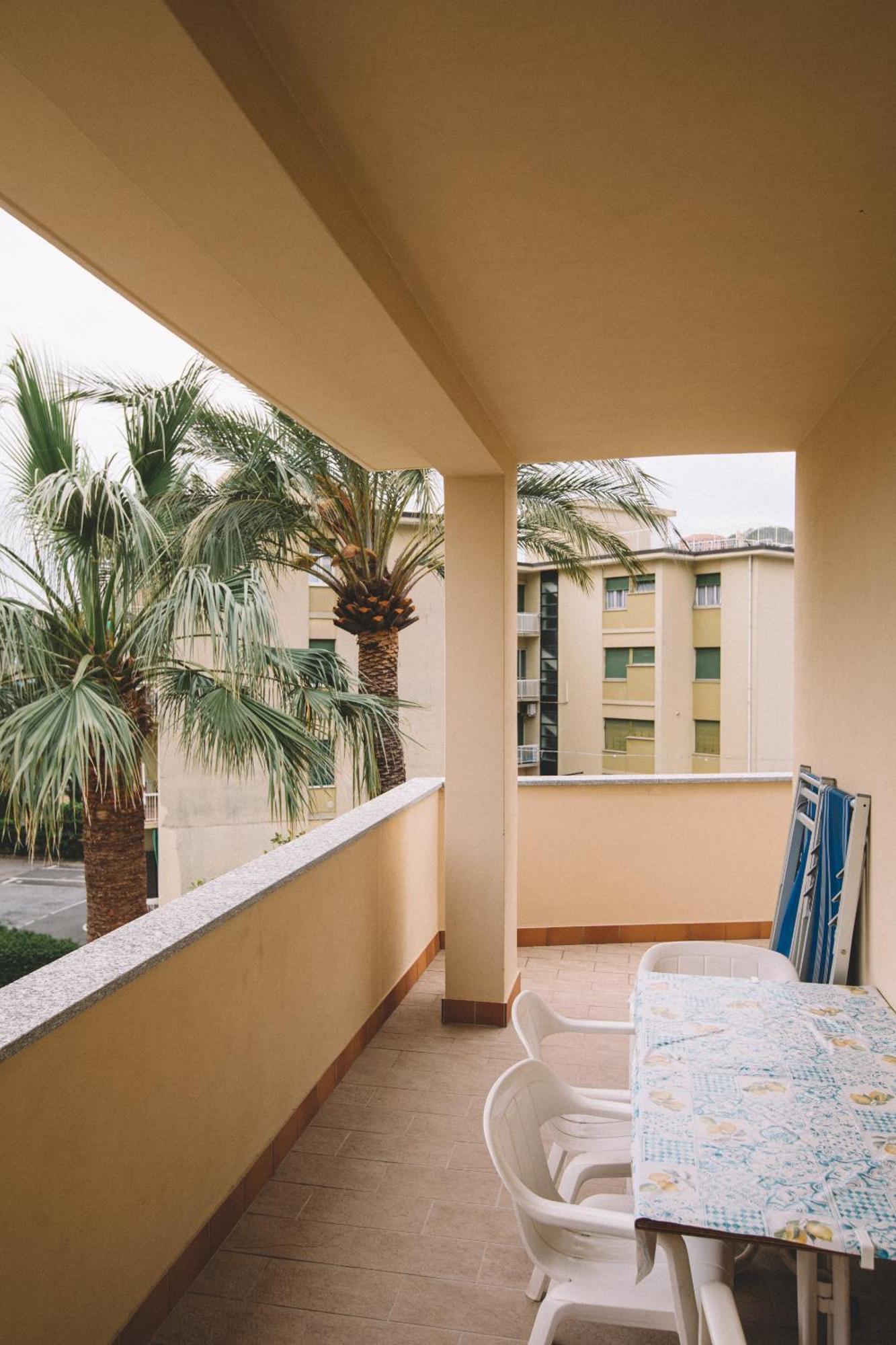 Hotel Residence La Palma Finale Ligure Eksteriør billede