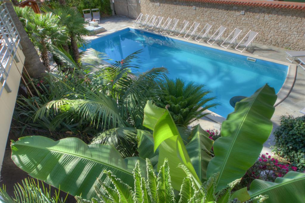 Hotel Residence La Palma Finale Ligure Eksteriør billede