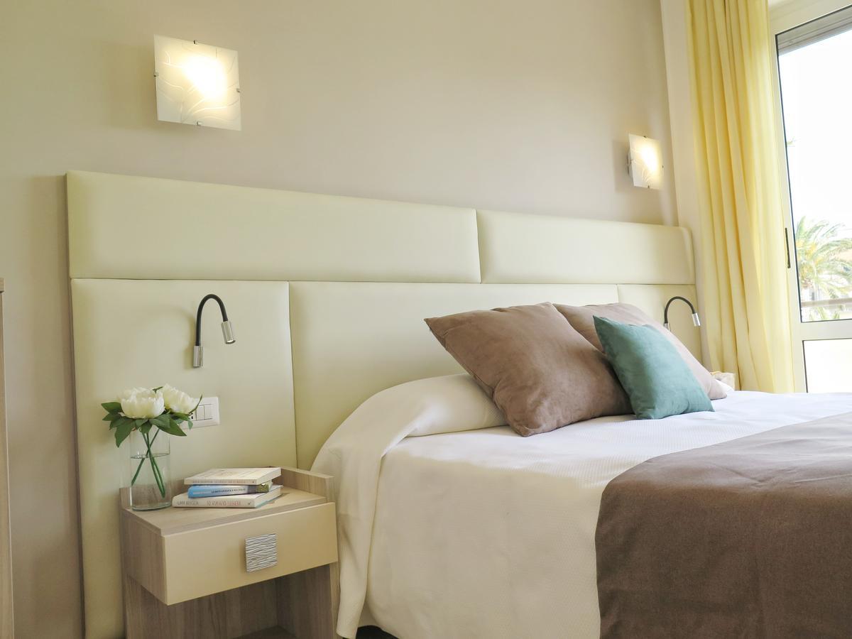 Hotel Residence La Palma Finale Ligure Eksteriør billede